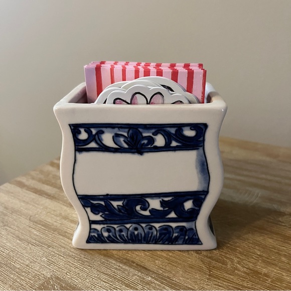 Molly Hatch for CR Gibson. Ceramic Vase with Floral Notecards. - Picture 2 of 8